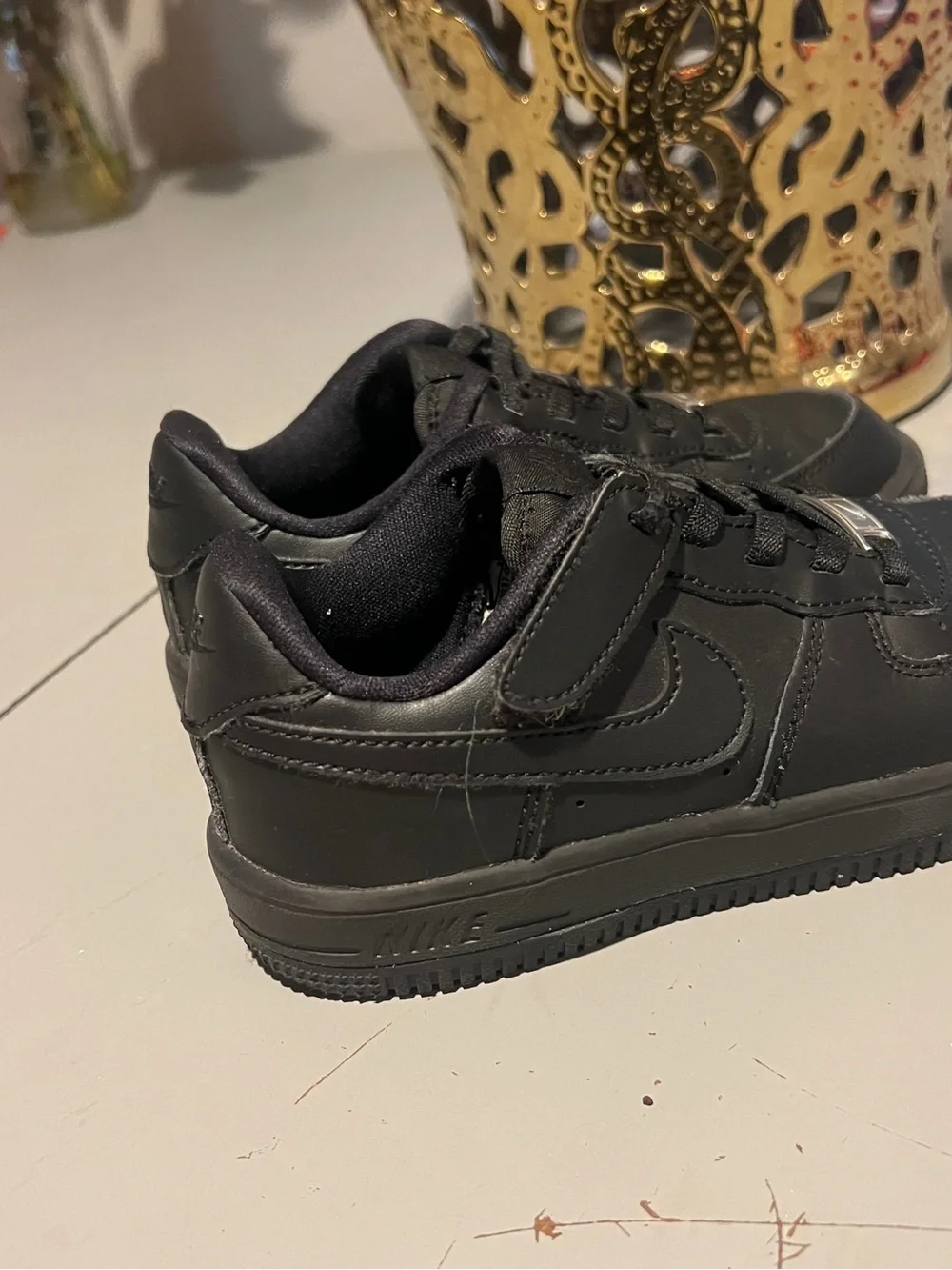 Nike all black